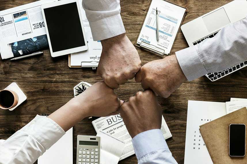 Colabora con nosotros y consigue trabajos reales para tu negocio